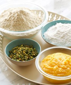 طرز تهیه آسان شیرینی غریبه؛ از مواد ساده تا طعمی بی‌نظیر!
