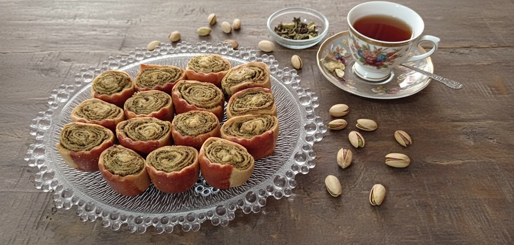 نان نازک رو چجوری بخوریم که بیشتر کیف کنیم؟