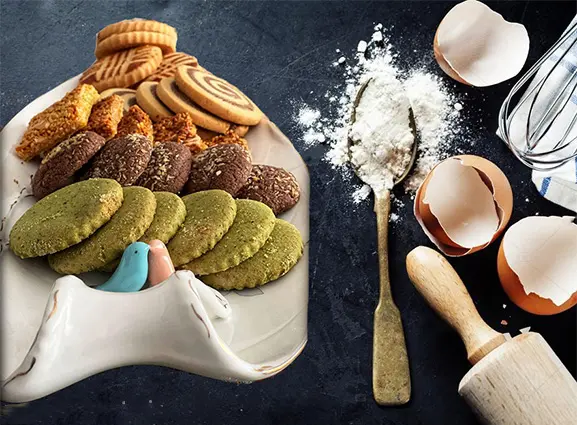 چه شیرینی‌هایی ماندگاری بیشتری دارند و بدون یخچال قابل نگهداری هستند؟