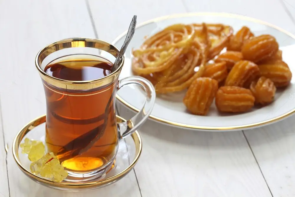 طرز تهیه زولبیا خانگی: یه شیرینی طلایی برای افطار